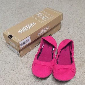 Keen ballet flats